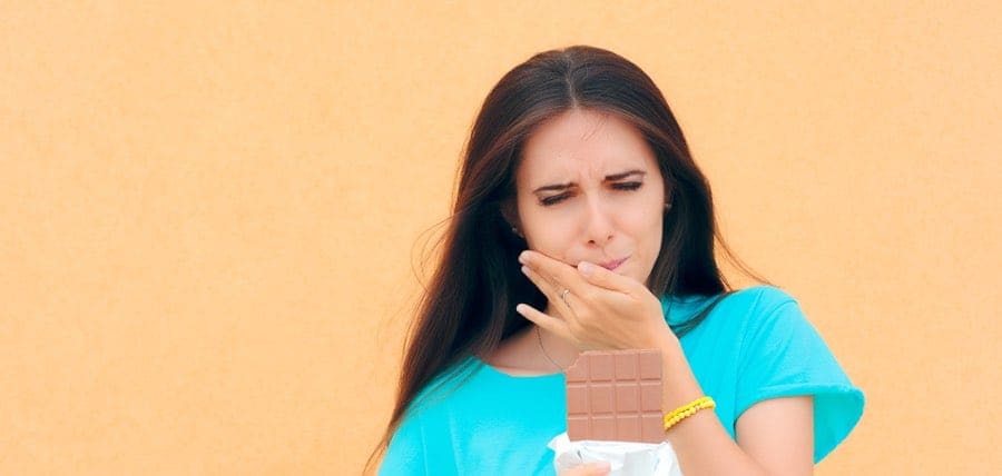 Understanding Cracked Tooth Symptoms and Treatment Cracked Tooth Understanding Cracked Tooth Symptoms and Treatment