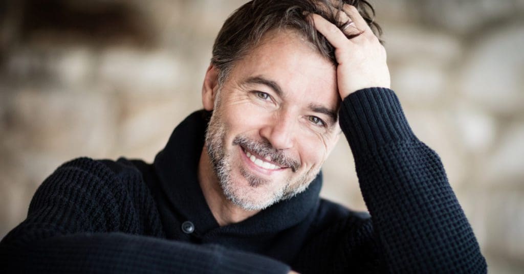 Professional Teeth Whitening vs at Home DIY