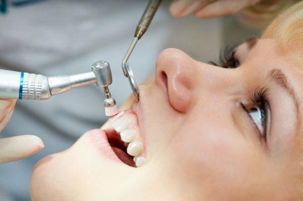 dental checkups and cleanings